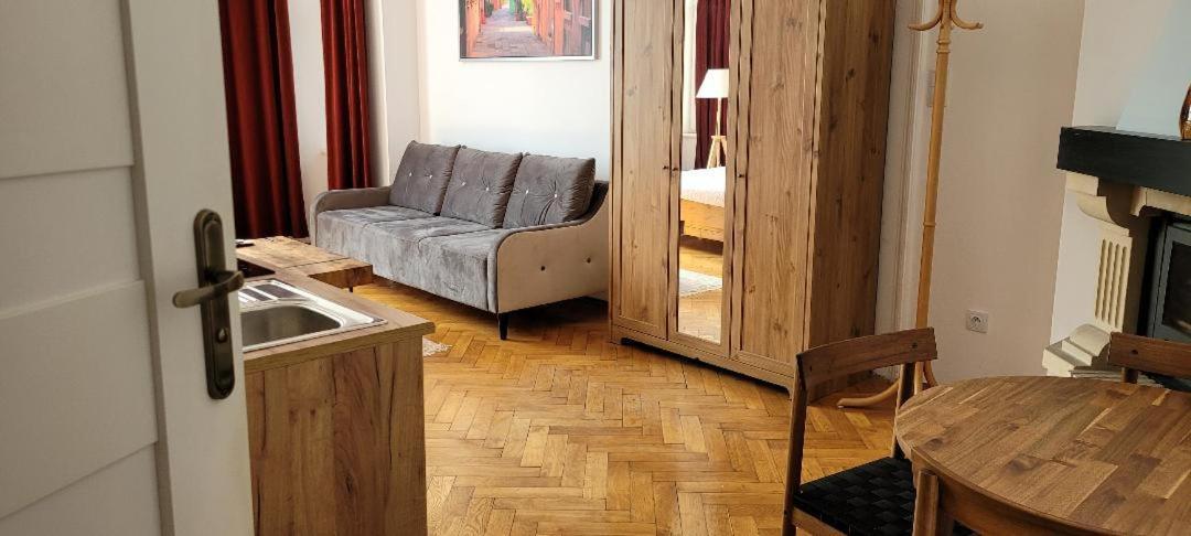 Asnyk Prestige Apartments — Zdjęcia 1